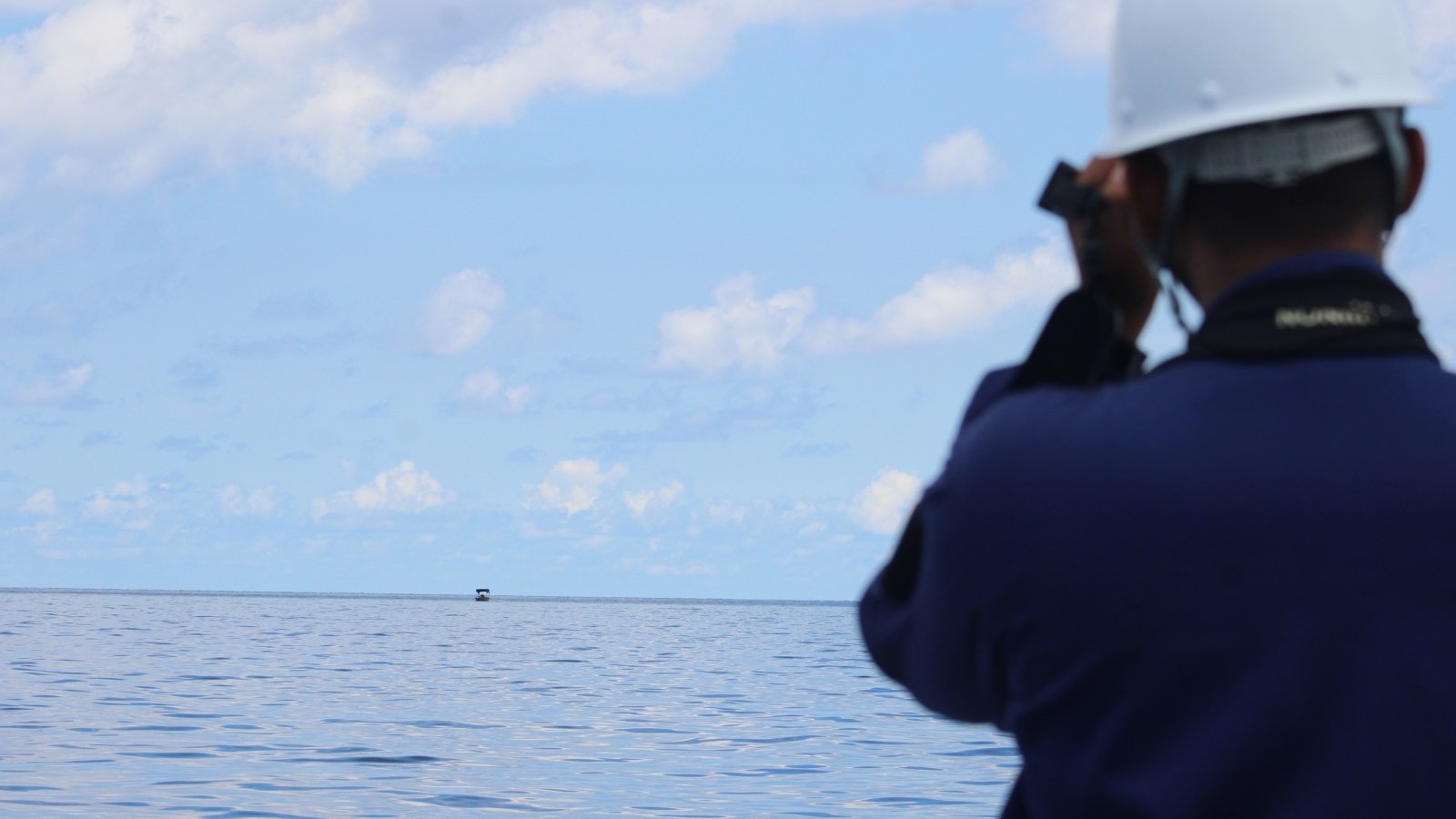 PCG informs Chinese Embassy of Subic incident; 1 Filipino fisherman remains missing 